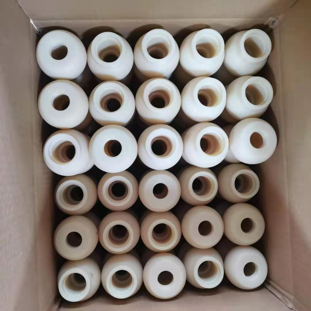 耐磨新星 含油尼龙轴套的产品特性与应用分析